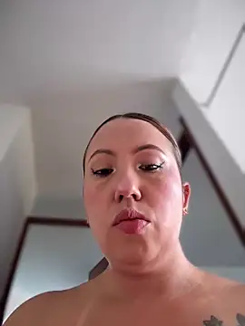 Snapshot of VIOLETA-25_ chatting on 02.13.26 VIOLETA-25 online show from 02.13.26