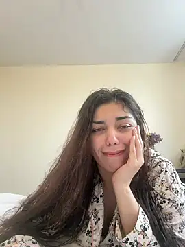 Snapshot of Sweet_Khalifa_ chatting on 12.20.24 Sweet Khalifa online show from 12.20.24