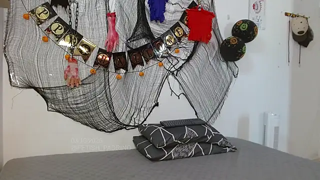 fetish padrino online show from 10.03.25