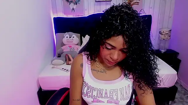 Edelaine rogers online show from 09.12.25