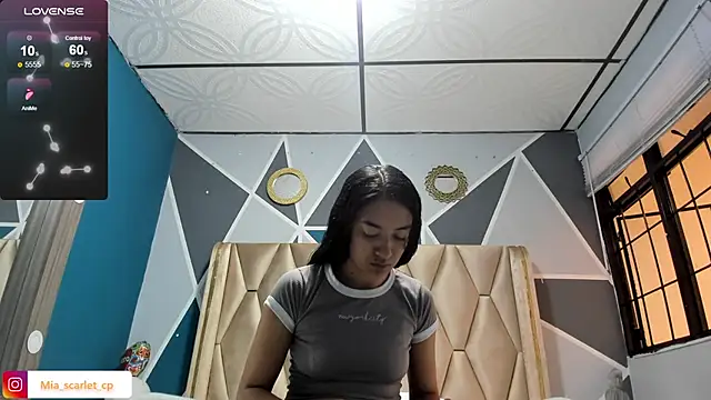 Mia scarlet69 online show from 09.12.25