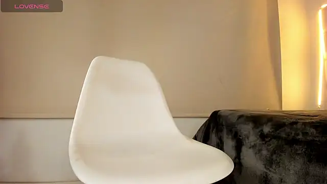 Snapshot of Hanna_Clark_ chatting on 02.22.25 Hanna Clark  online show from 02.22.25