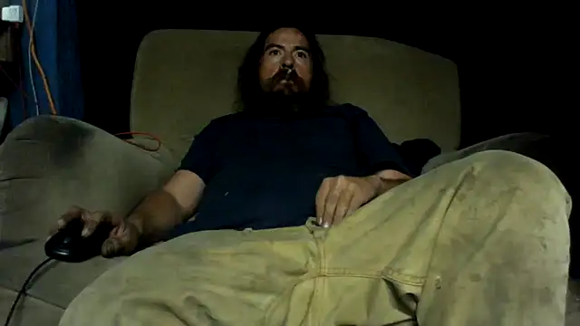 Snapshot of linksjack1010 chatting on 12.14.25 linksjack1010 online show from 12.14.25