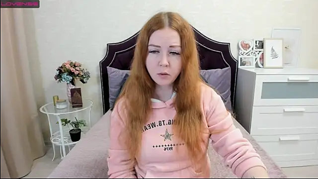 BettyBloom69 online show from 02.20.25