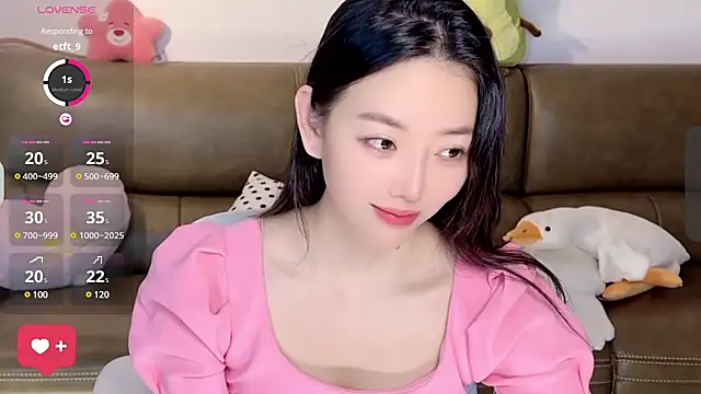 Yilin1999 online show from 02.27.25