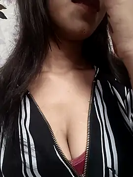 Cute-Love-Angel online show from 01.29.25