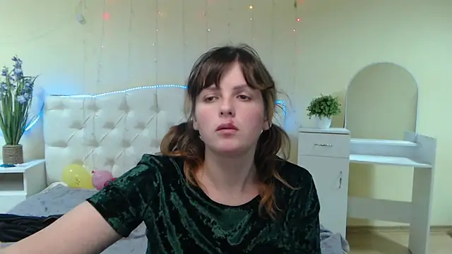 Snapshot of StaceyLex chatting on 01.21.25 StaceyLex online show from 01.21.25