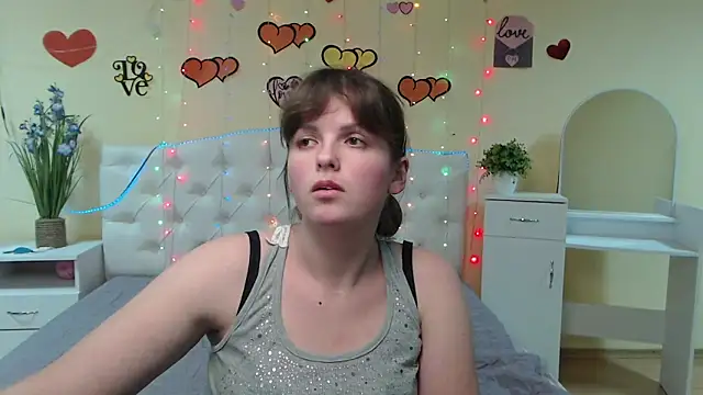 Snapshot of StaceyLex chatting on 02.15.25 StaceyLex online show from 02.15.25