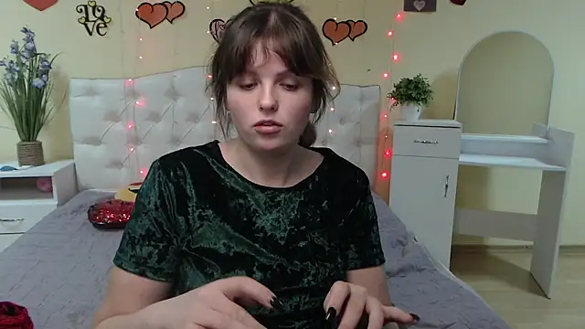 Snapshot of StaceyLex chatting on 02.22.25 StaceyLex online show from 02.22.25