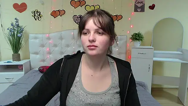 Snapshot of StaceyLex chatting on 02.26.25 StaceyLex online show from 02.26.25