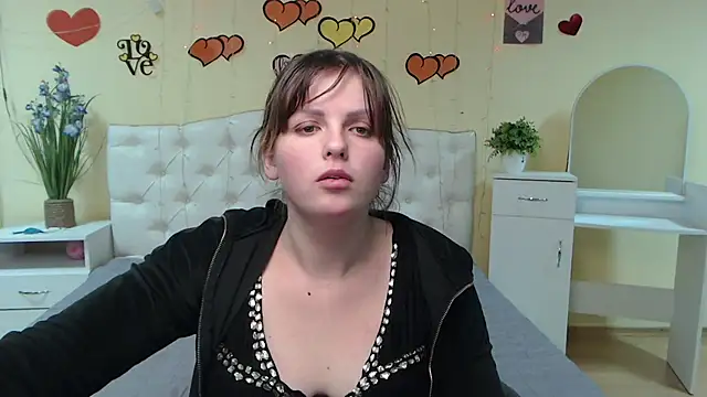 Snapshot of StaceyLex chatting on 02.26.25 StaceyLex online show from 02.26.25