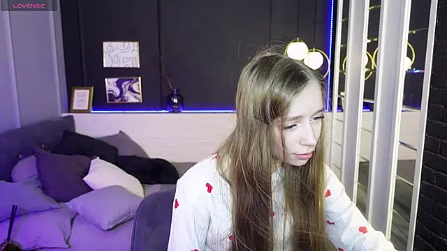 OliviaGentle online show from 02.09.25