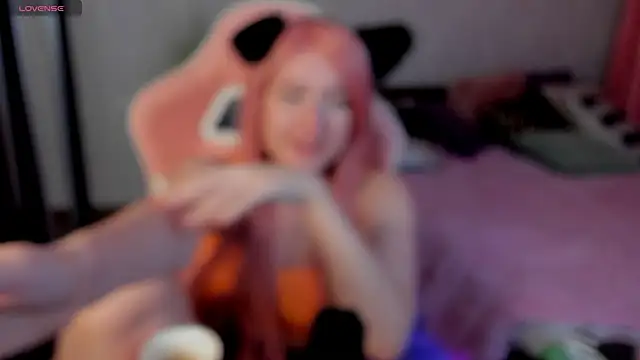LisaElfy online show from 12.11.24