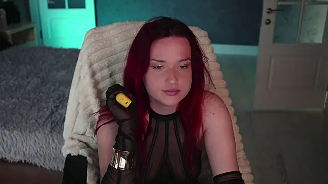 LisaElfy online show from 04.18.26