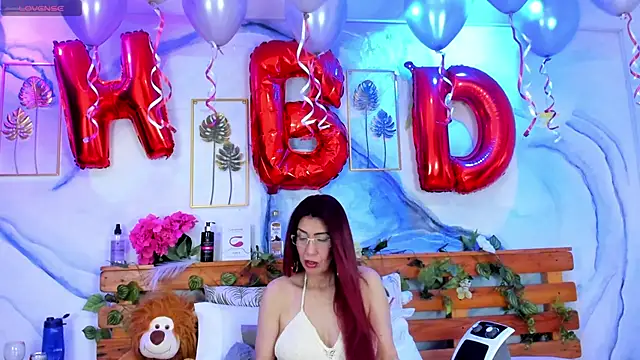 Snapshot of Perla_Franco chatting on 02.09.25 Perla Franco online show from 02.09.25