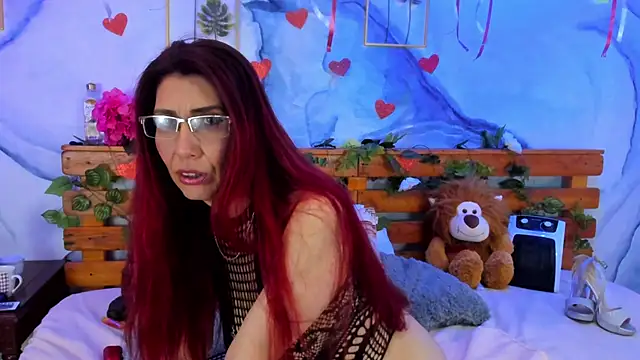 Snapshot of Perla_Franco chatting on 02.20.25 Perla Franco online show from 02.20.25