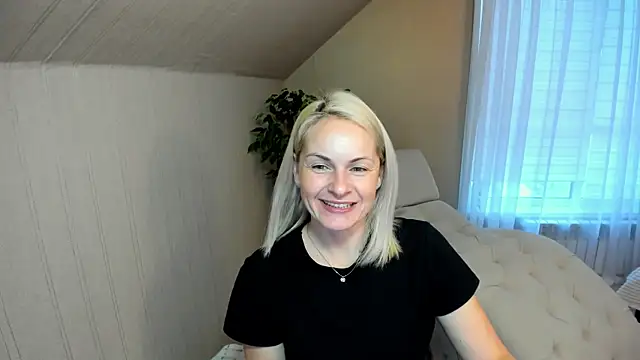 Alicee Gracee online show from 12.21.24