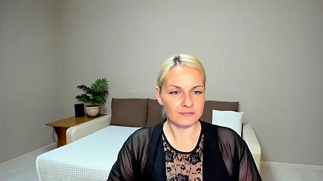 Alicee Gracee online show from 01.30.25