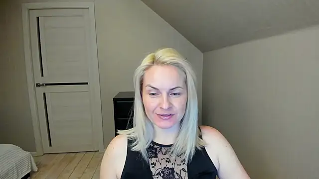 Alicee Gracee online show from 02.20.25