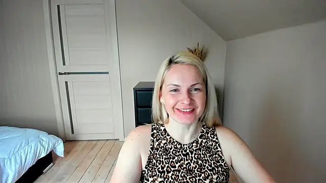 Alicee Gracee online show from 03.18.25