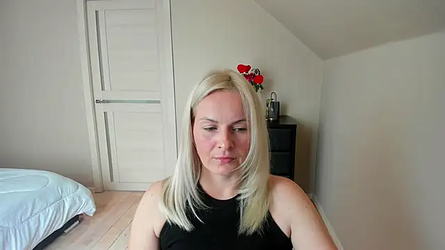 Alicee Gracee online show from 10.10.25