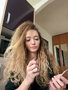 Alexia J online show from 12.22.24