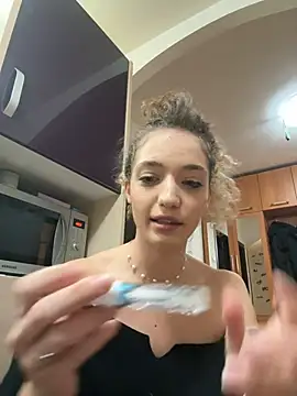 Alexia J online show from 01.23.25