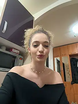 Alexia J online show from 01.25.25