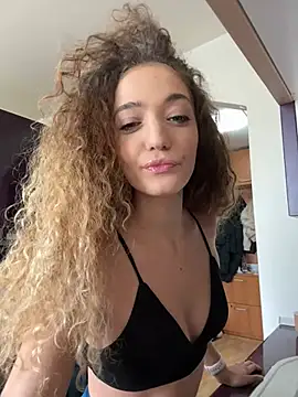 Alexia J online show from 02.06.25