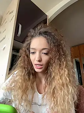 Alexia J online show from 02.07.25