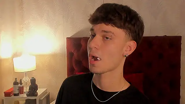 Liam thunder online show from 01.18.25
