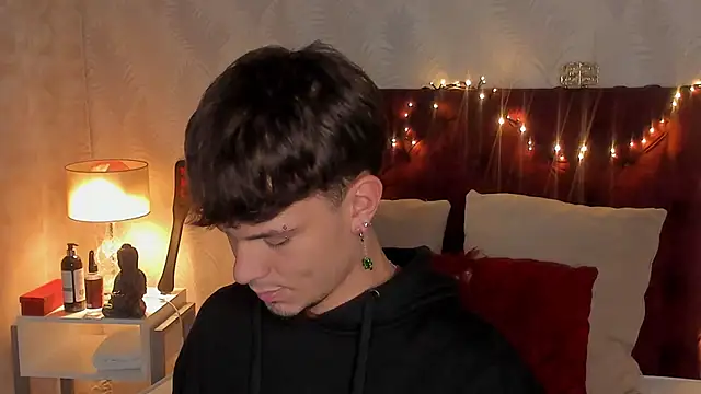 Liam thunder online show from 01.26.25