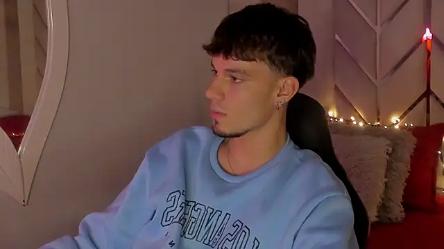 Liam thunder online show from 02.05.25