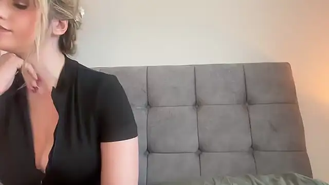 LustfulLuna  online show from 03.07.26