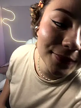 karlahush online show from 10.17.25