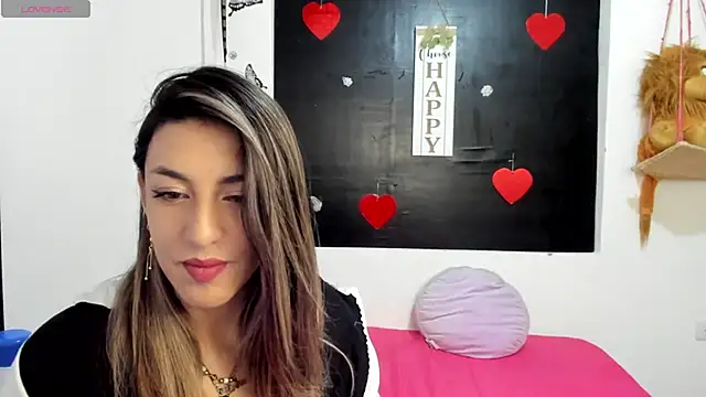 Snapshot of queen-natty chatting on 01.22.25 queen-natty online show from 01.22.25