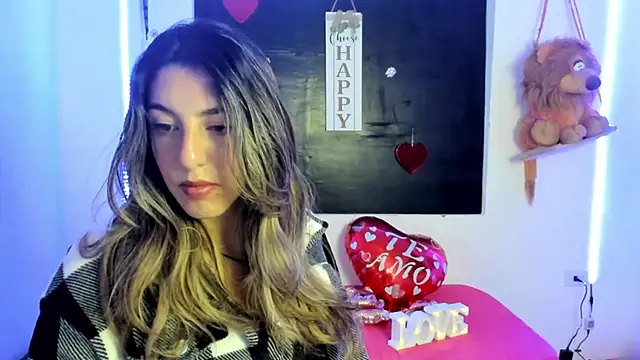 Snapshot of queen-natty chatting on 03.09.25 queen-natty online show from 03.09.25