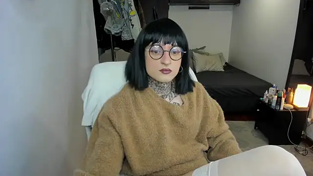 ShiiraVelkor online show from 09.26.25