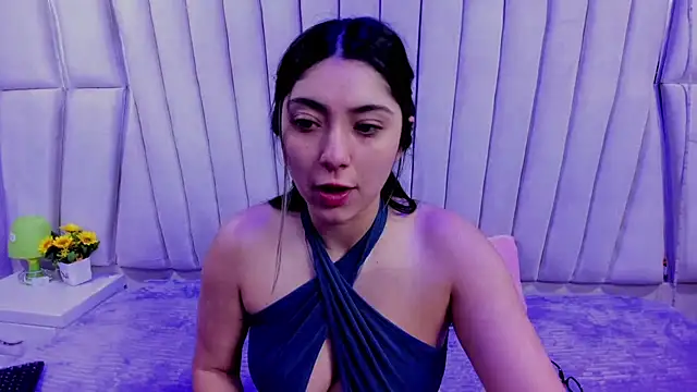 Lucy Anall  online show from 11.04.25