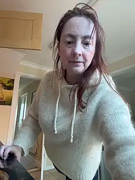 LouiseTswing online show from 02.26.26