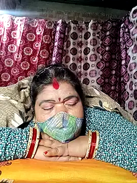 Hot Falguni online show from 01.07.25