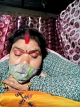 Hot Falguni online show from 01.20.25