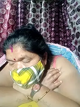 Hot Falguni online show from 02.14.25