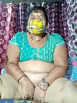 Hot Falguni online show from 02.16.25