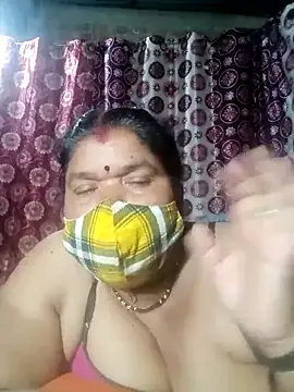 Hot Falguni online show from 02.17.25