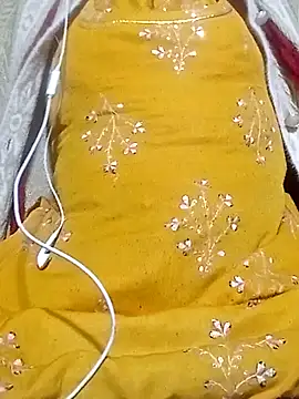 Hot Falguni online show from 02.24.25