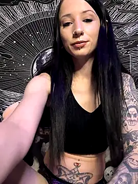 MissMidnightUK online show from 12.14.25