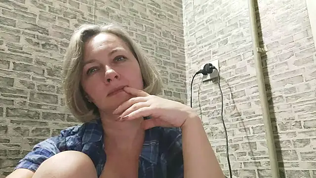 EdithManning online show from 12.20.24