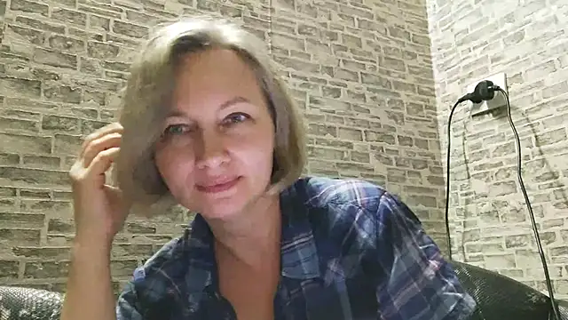 EdithManning online show from 12.21.24