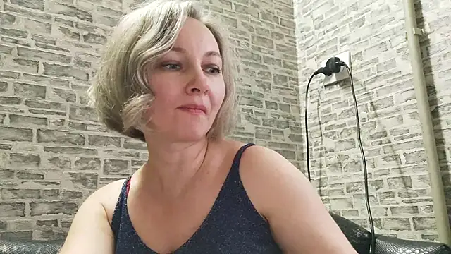 EdithManning online show from 12.24.24